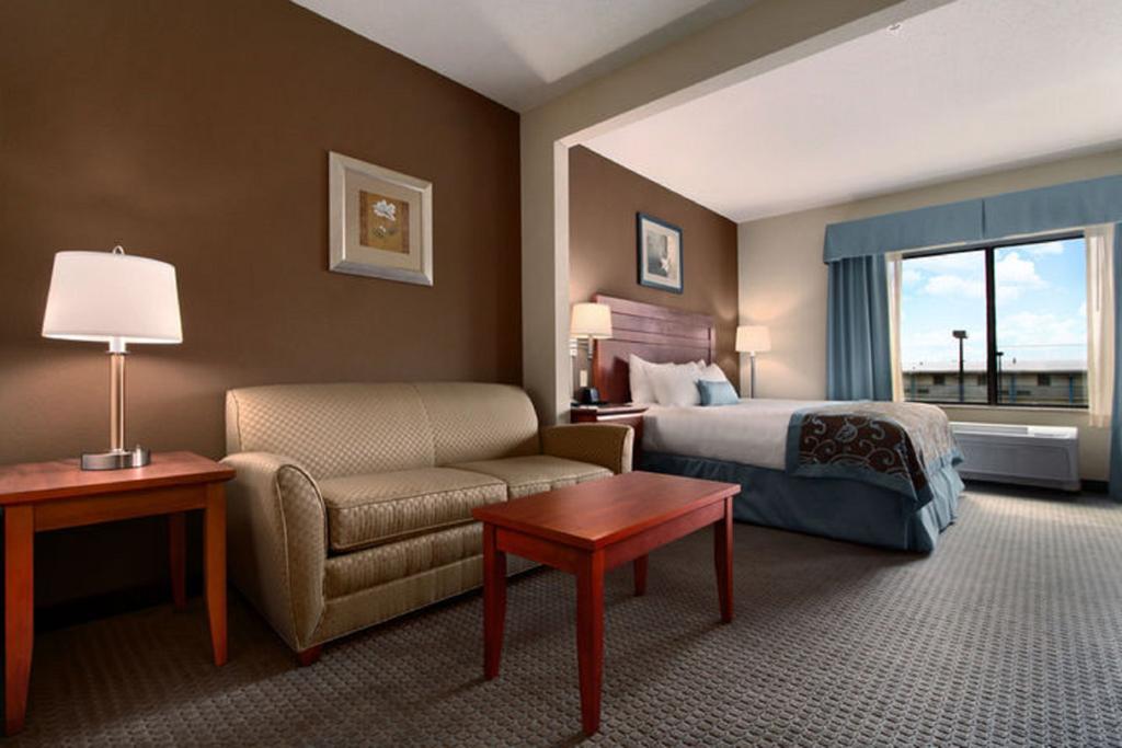 Inn At Lancaster / Pa Dutch Country Fertility Exterior photo